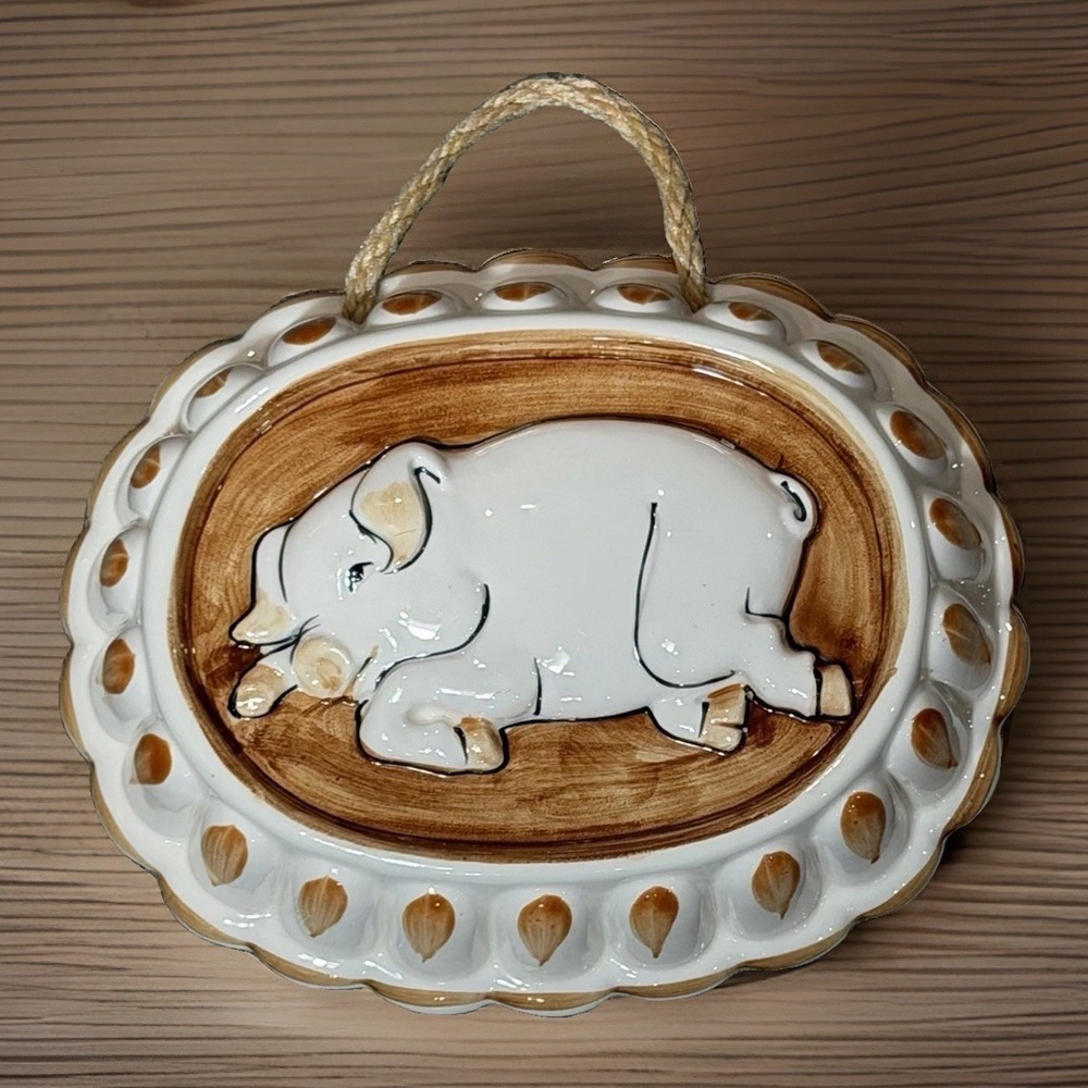 Vintage Sigma Japan Farmhouse Cottagecore Porcelain Tastesetter Wall Decor Pig